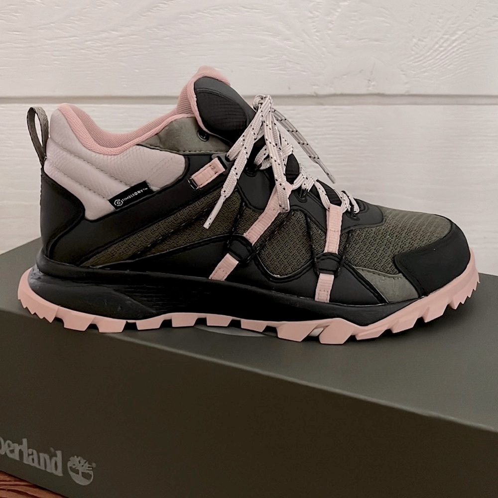 NWT Timberland Waterproof Hiking Boots - Dark Green Mesh w/ Pink - Size 8